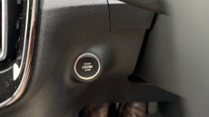 Volvo XC40 2.0 B4P Plus Dark 5dr Auto Petrol Estate